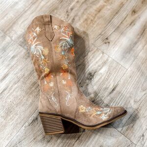 Embroidered Tan suede Western Boots